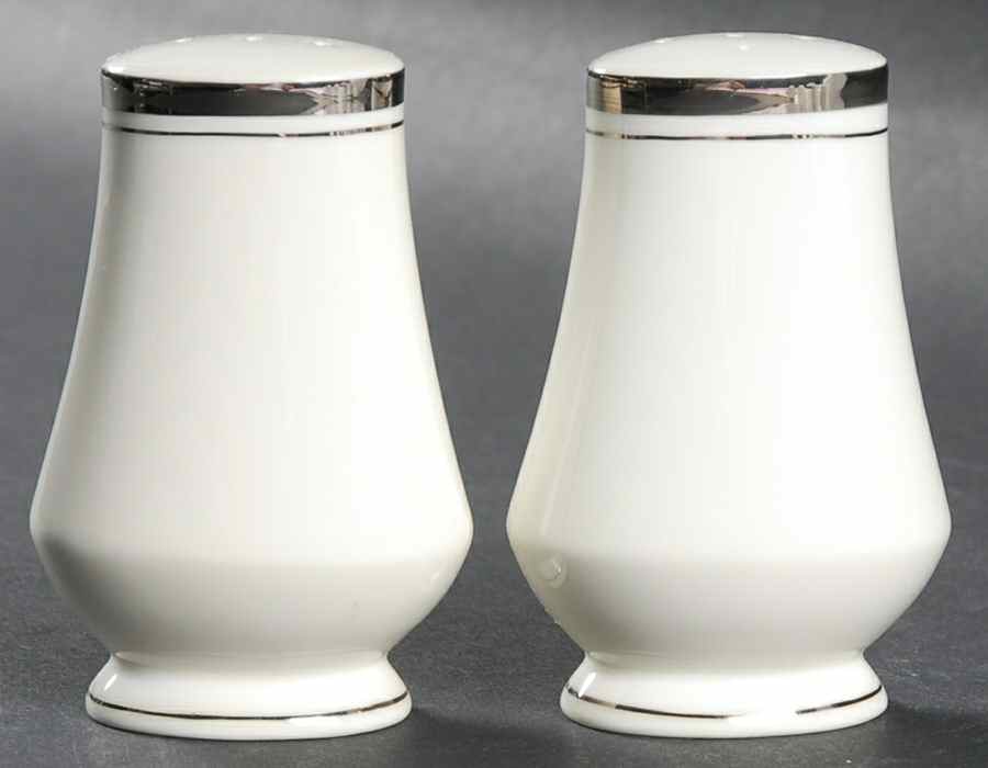 Elite Salt & Pepper Set by Mikasa-1