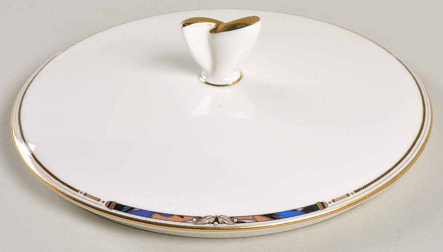 Embrace Lid for Round Vegetable by Mikasa-1