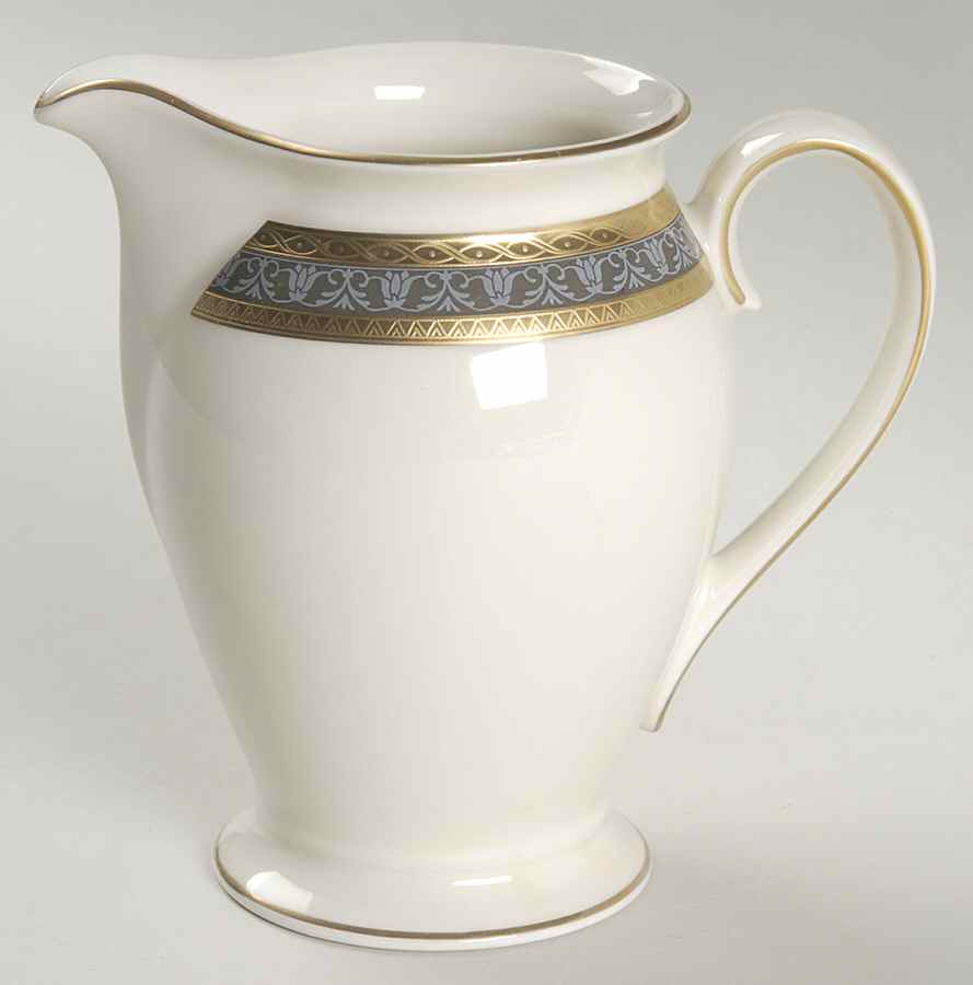 Embassy Court Creamer by Mikasa-1