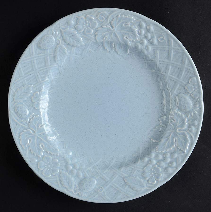 English Countryside Blue Salad/Dessert Plate by Mikasa-1