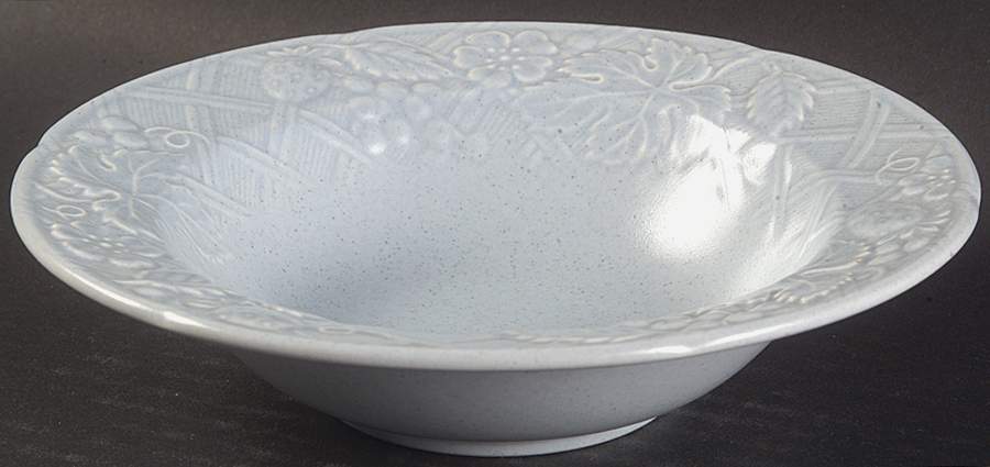 English Countryside Blue Rim Fruit/Dessert (Sauce) Bowl by Mikasa-1
