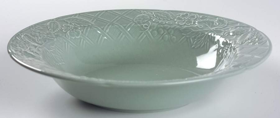 English Countryside Celadon 10" Round Vegetable Bowl by Mikasa-1