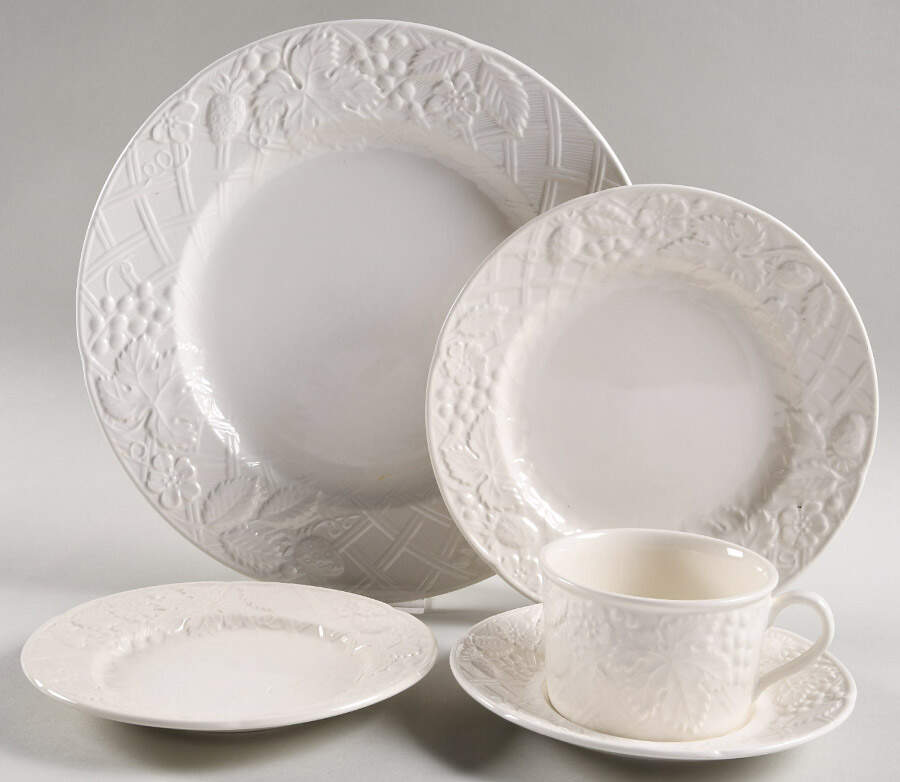 English Countryside White 40  Piece Estate Set by Mikasa-1