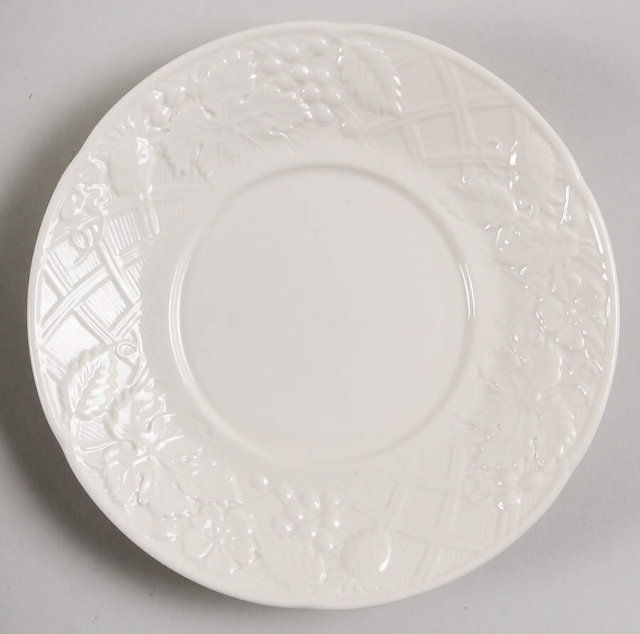 English Countryside White Saucer by Mikasa-1