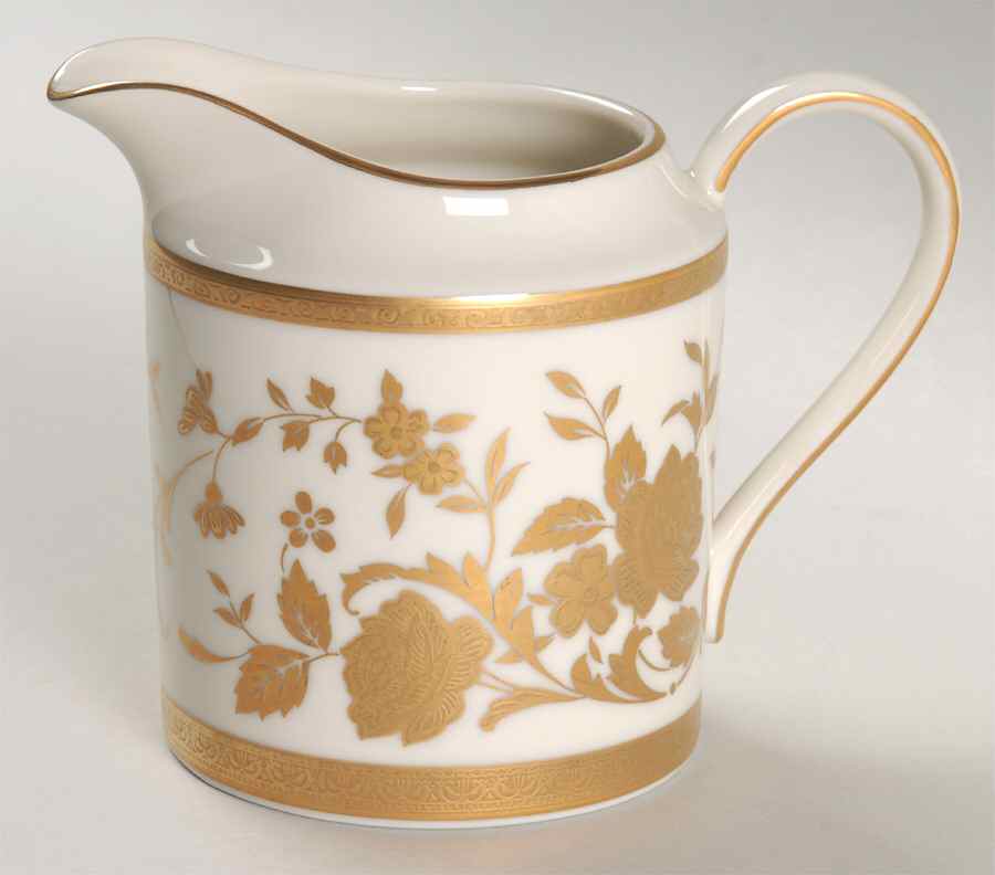 English Manor Creamer by Mikasa-1