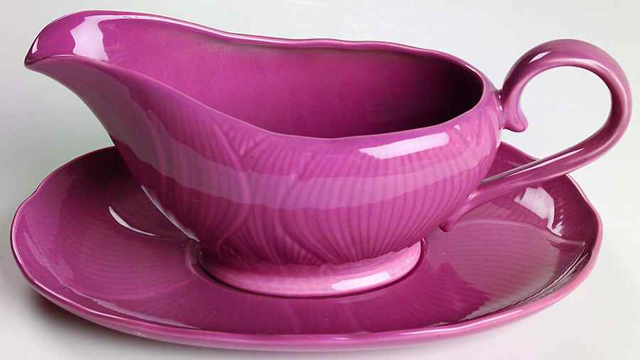 English Rose Gravy Boat & Underplate by Mikasa-1