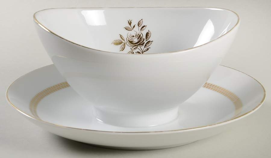 Enchanting Rose Gravy Boat with Attached Underplate by Mikasa-1