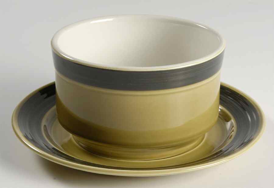 Erin Gravy Boat & Underplate by Mikasa-1