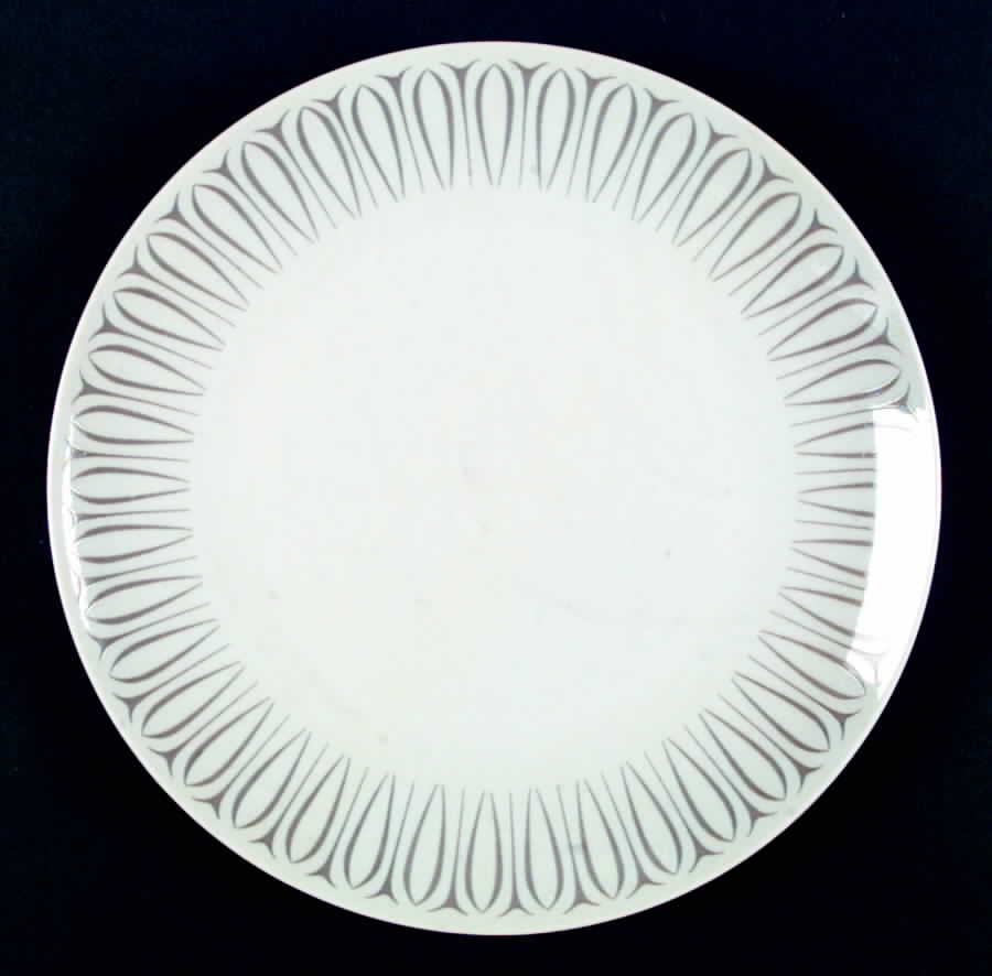 Escort Dinner Plate by Mikasa-1