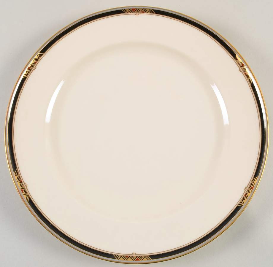 Essex House 12" Chop Plate (Round Platter) by Mikasa-1