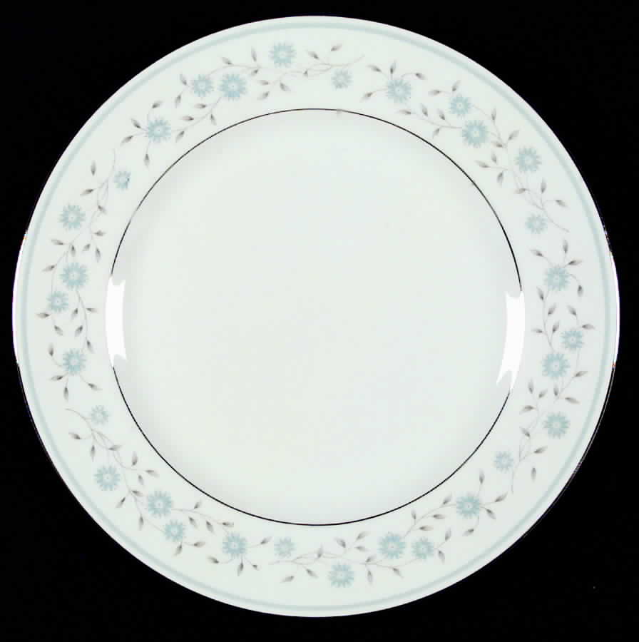 Essex Dinner Plate by Mikasa-1
