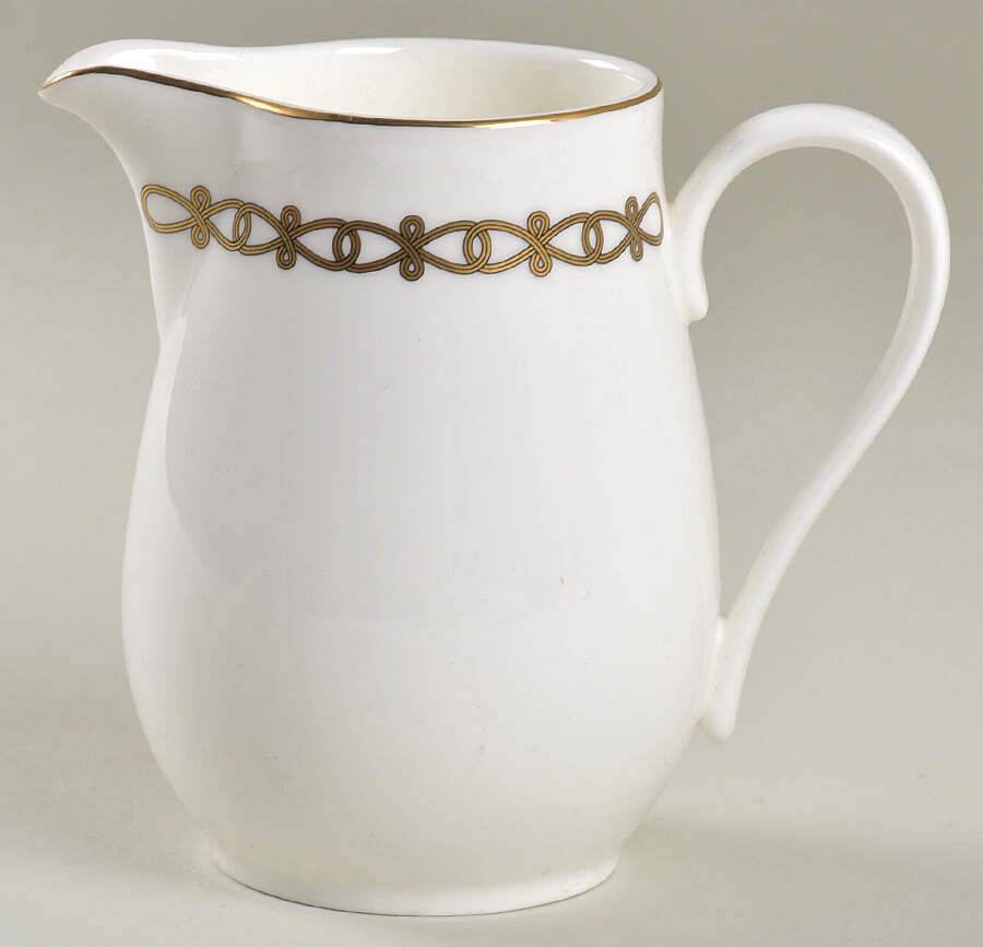 Eterne Creamer by Mikasa-1