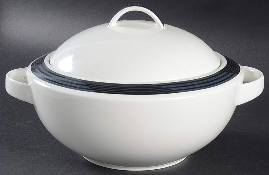 Evening Shadows 2 Qt Round Covered Casserole by Mikasa-1