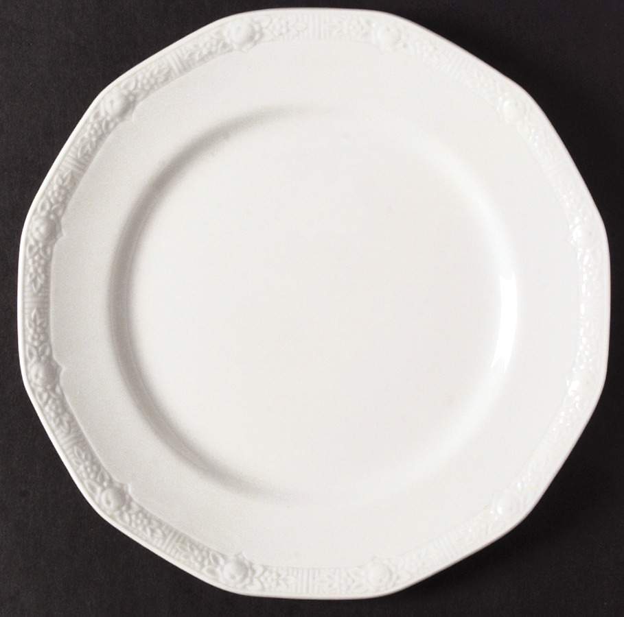 Excelsior Dinner Plate by Mikasa-1