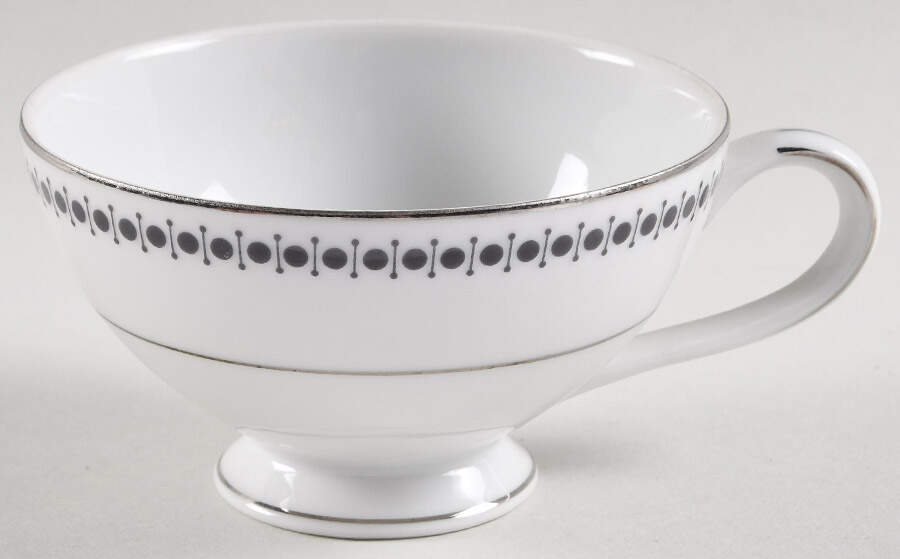 Exquisite Footed Cup by Mikasa-1