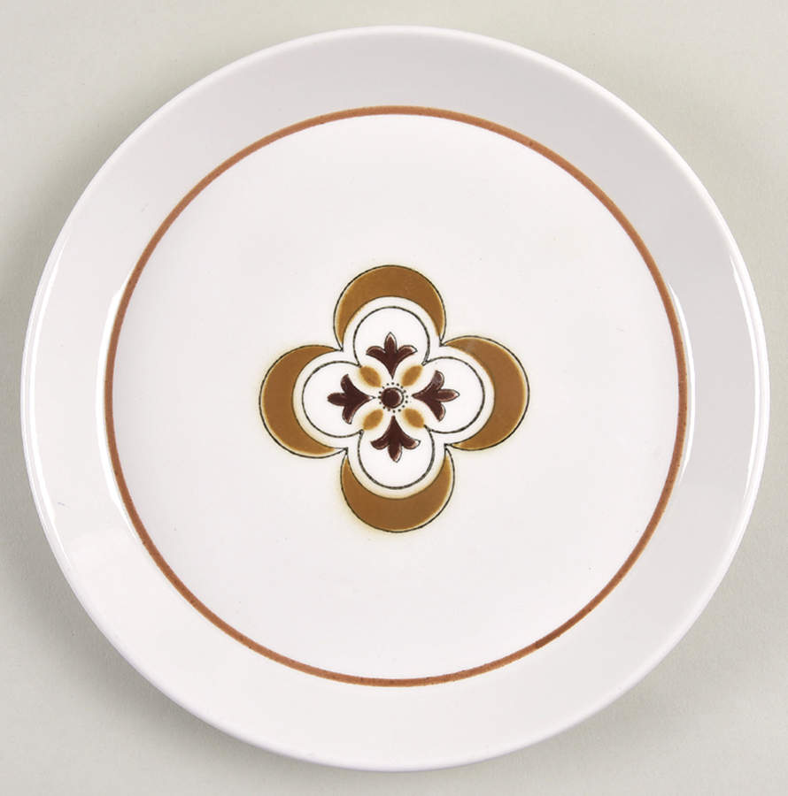 Extension Salad Plate by Mikasa-1