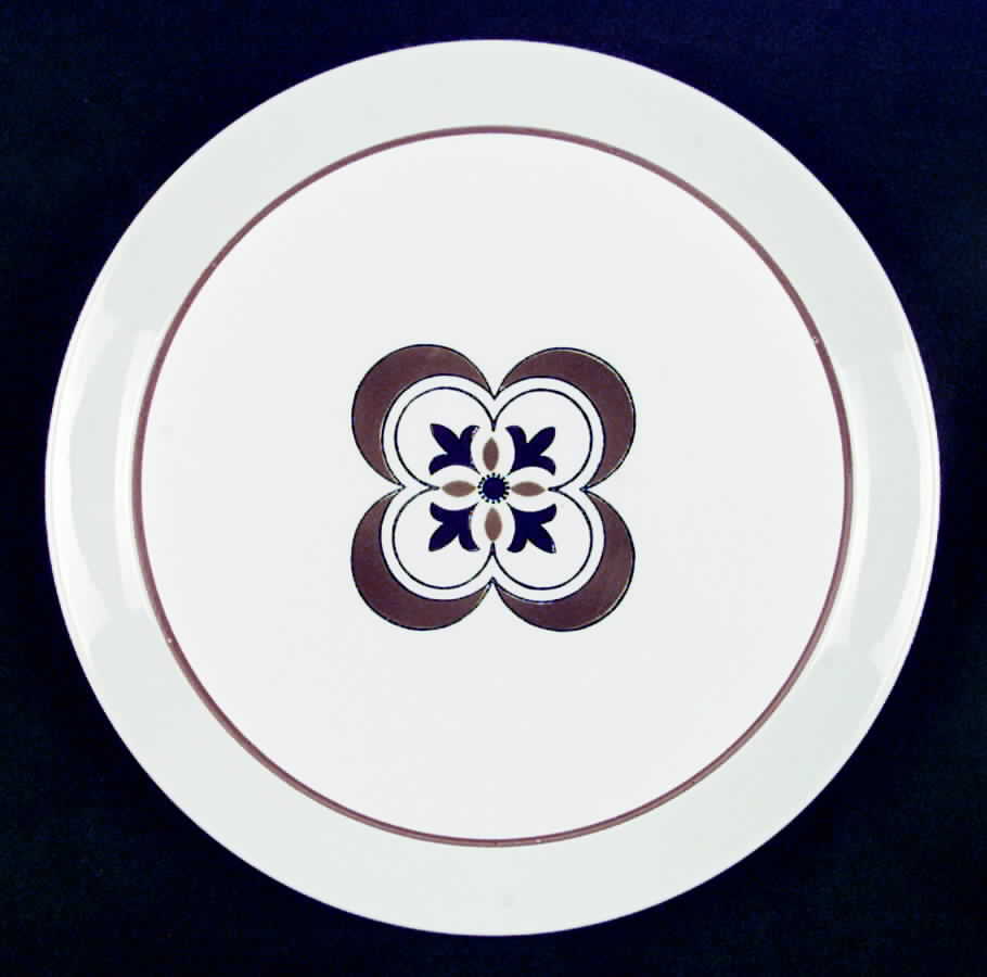 Extension Dinner Plate by Mikasa-1