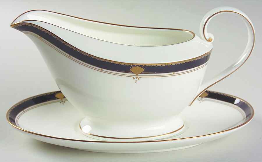 Fanfare Black Gravy Boat & Underplate by Mikasa-1