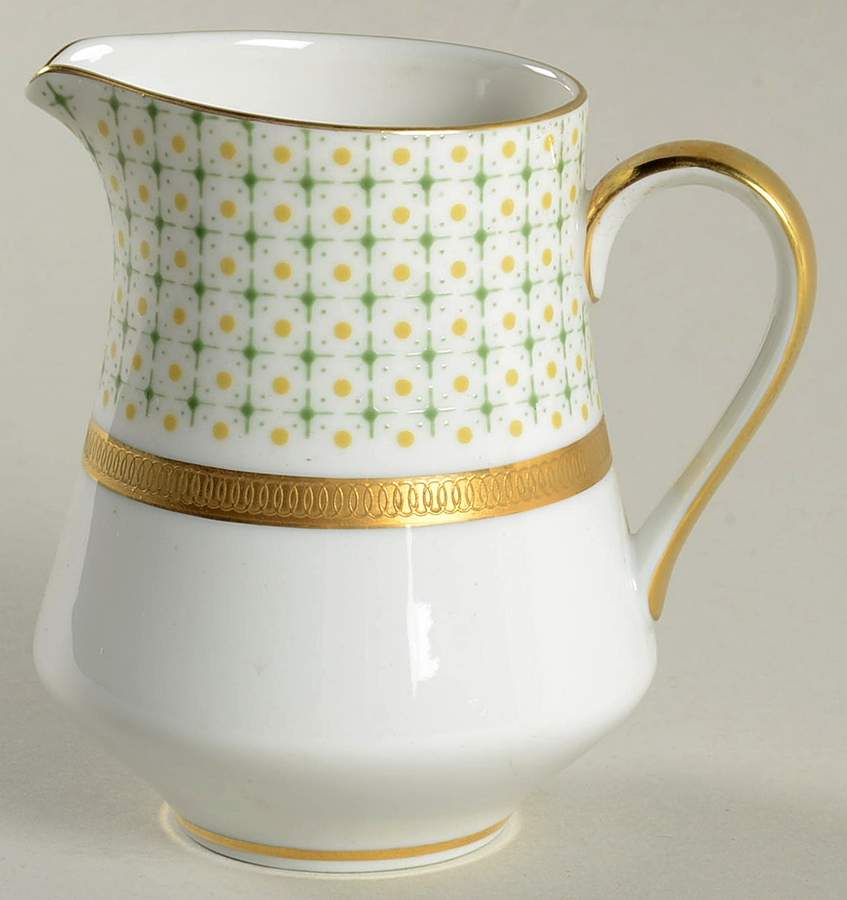 Fairfield Creamer by Mikasa-1