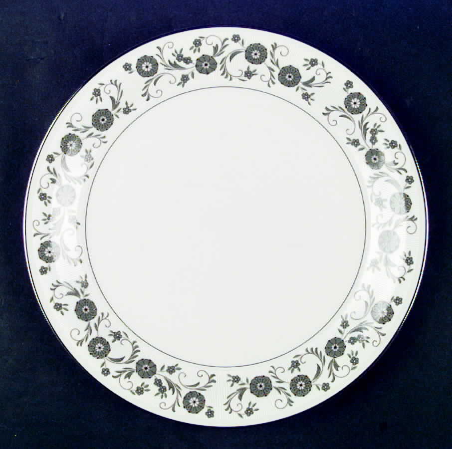 Fairfax Dinner Plate by Mikasa-1
