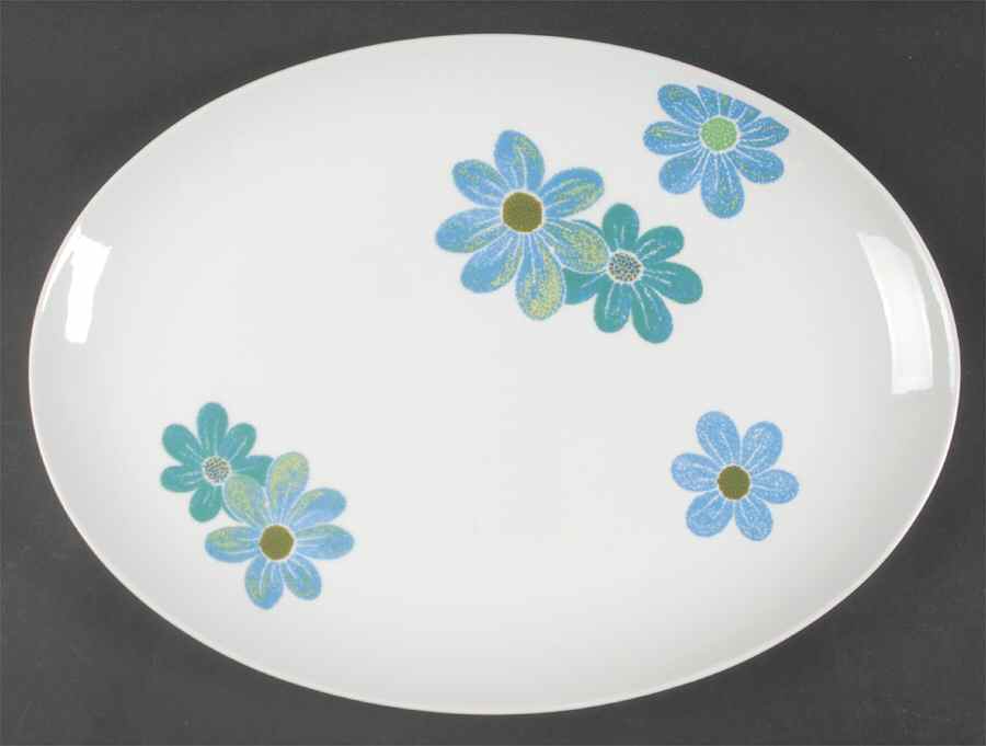 Fanfare 16" Oval Serving Platter by Mikasa-1