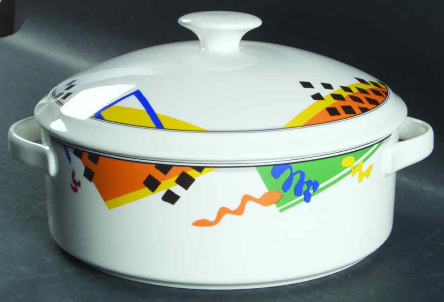 Fantango 2 Qt Round Covered Casserole by Mikasa-1