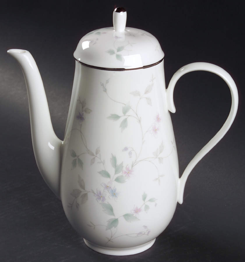 Feelings Coffee Pot & Lid by Mikasa-1