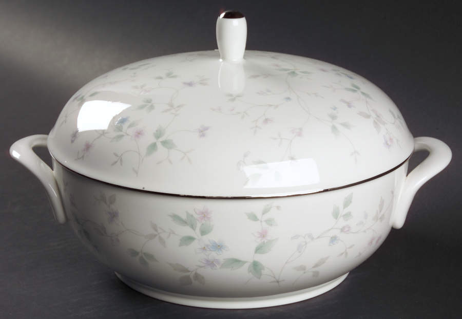 Feelings 2 Qt Round Covered Casserole by Mikasa-1
