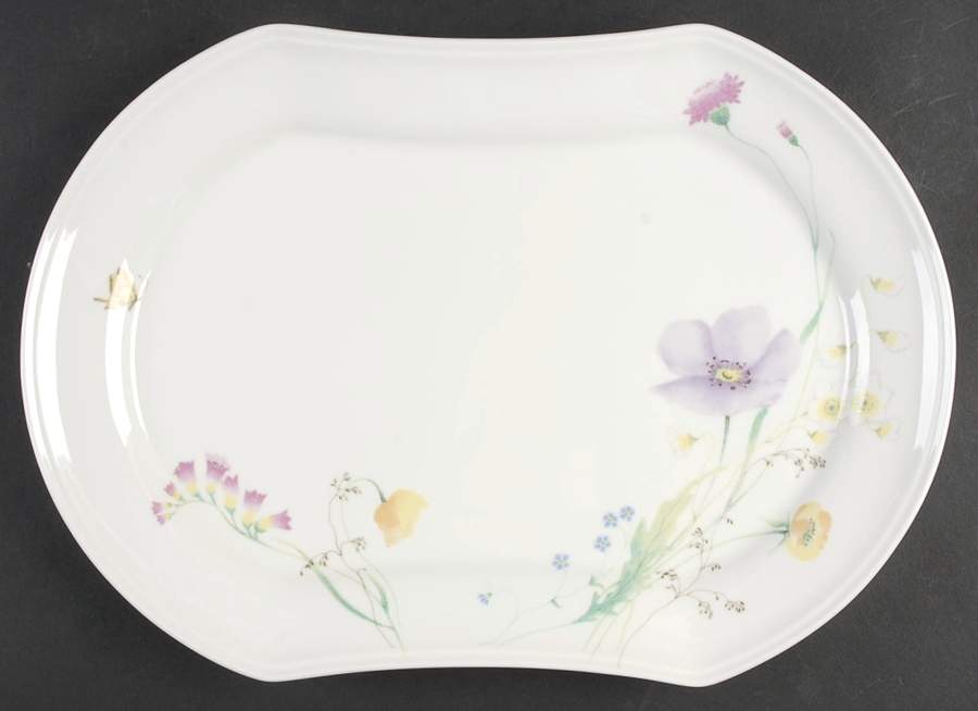 Felicia 14" Oval Serving Platter by Mikasa-1