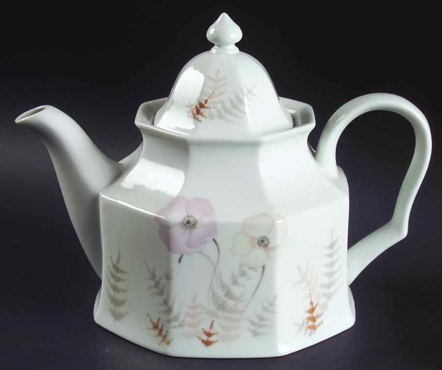 Fernflowers Teapot & Lid by Mikasa-1