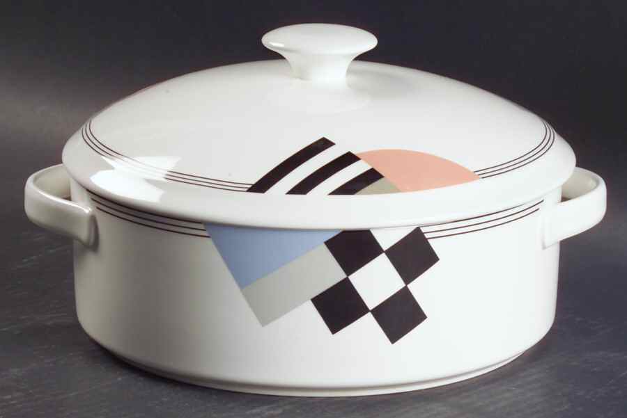 Finish Line 2 Qt Round Covered Casserole by Mikasa-1