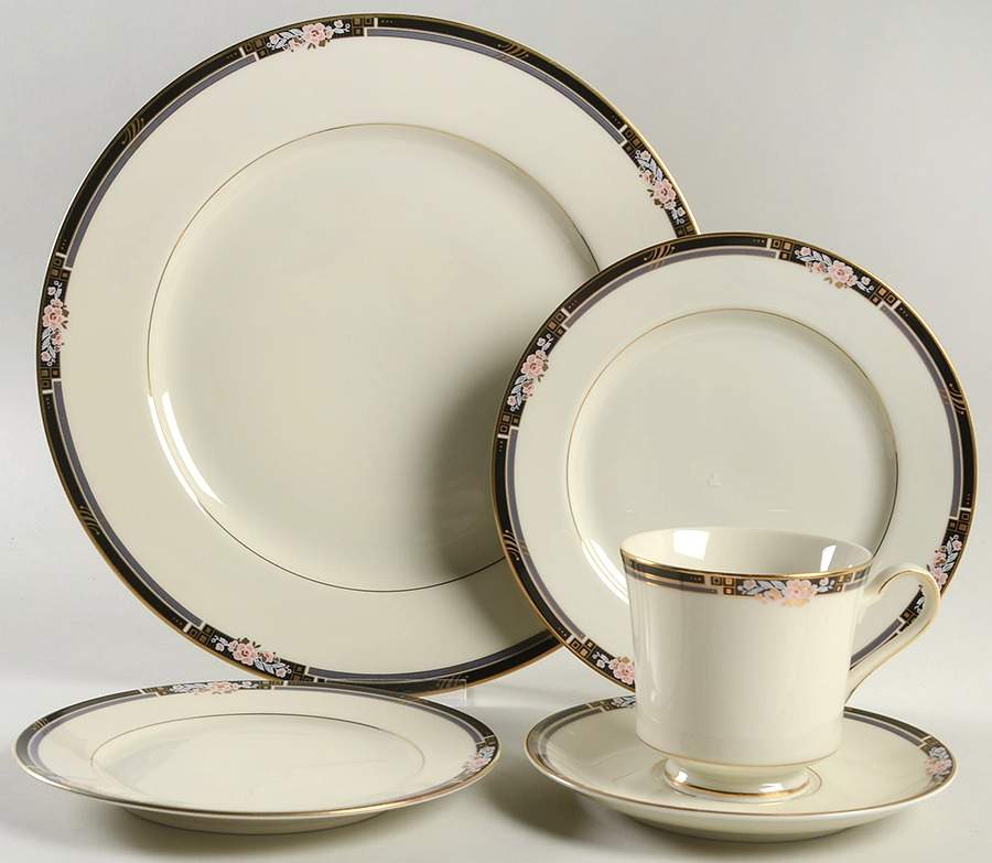Florisse Black 5 Piece Place Setting by Mikasa-1