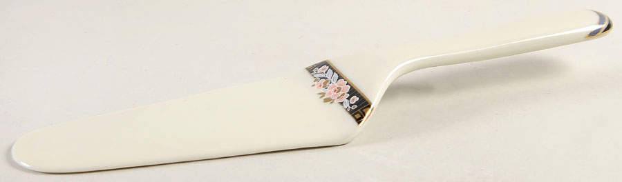 Florisse Black Solid Ceramic Pie/Cake Server by Mikasa-1