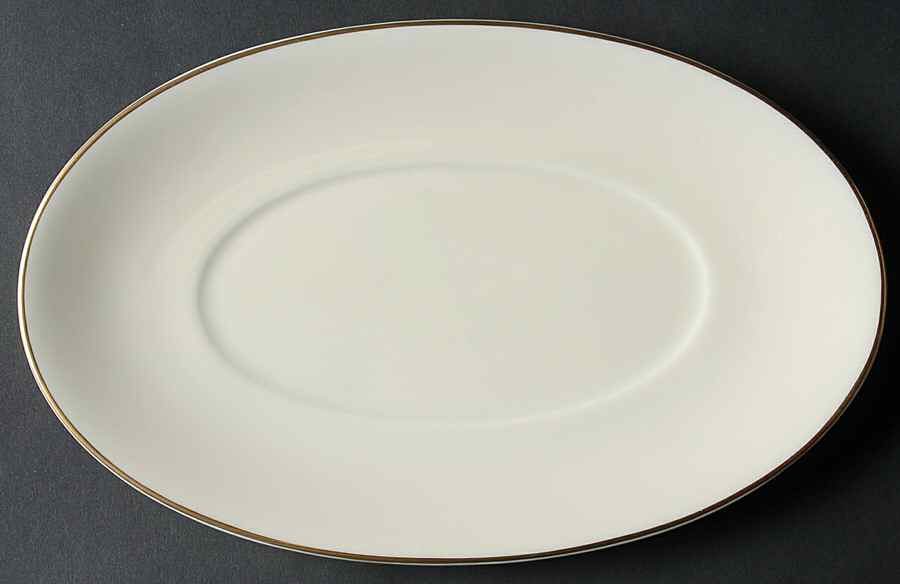Florisse Black Underplate for Gravy Boat by Mikasa-1