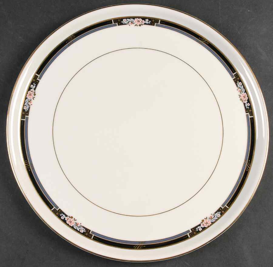 Florisse Black Cake Plate by Mikasa-1