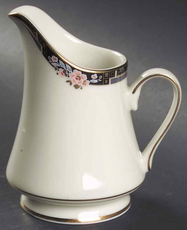 Florisse Black Creamer by Mikasa-1