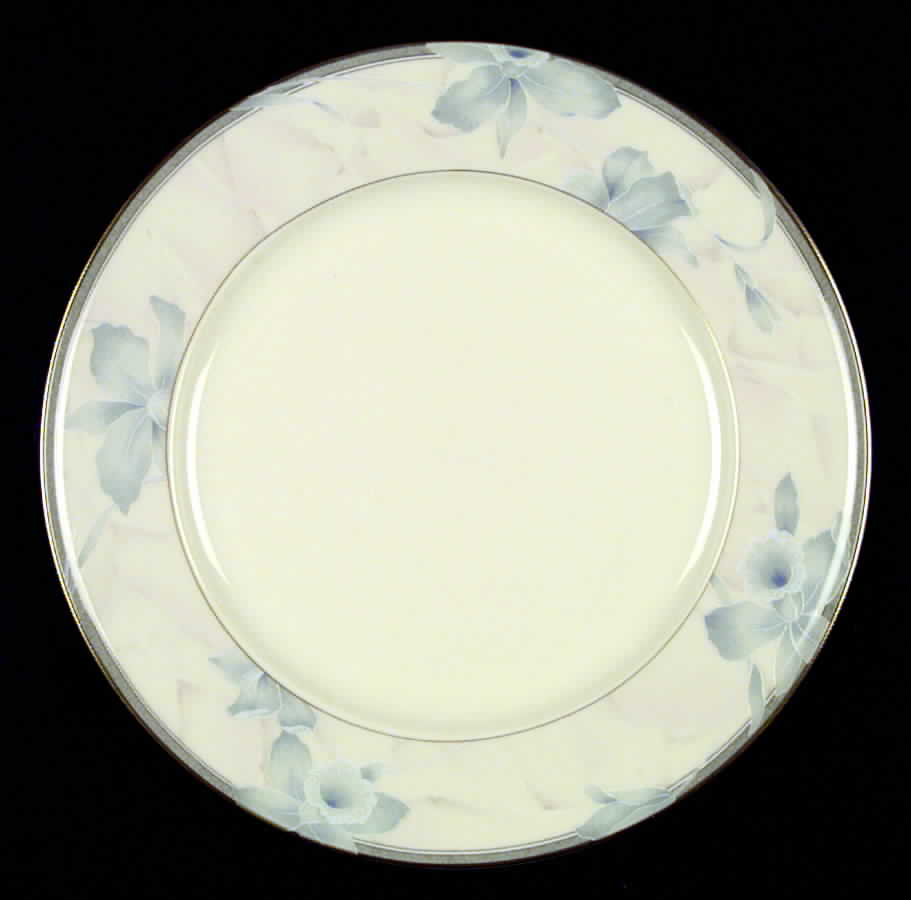 Floral Blush Dinner Plate by Mikasa-1