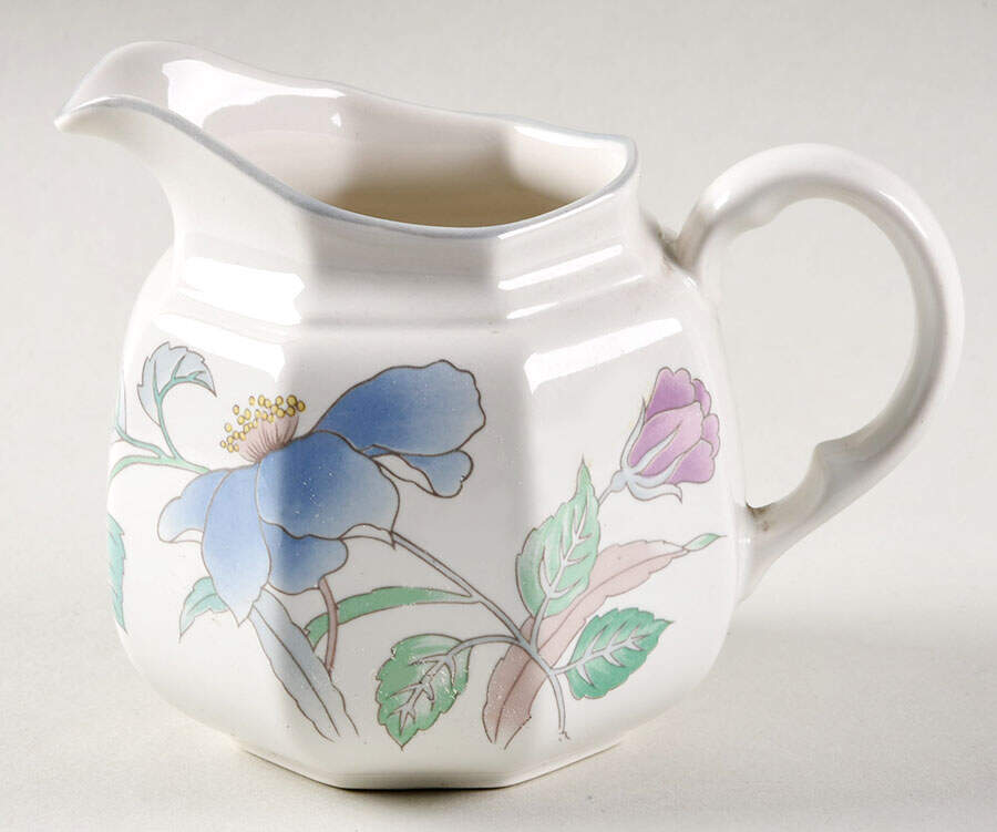 Floral Charm Creamer by Mikasa-1
