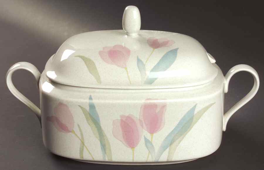 Floral Delight Tureen &  Lid by Mikasa-1