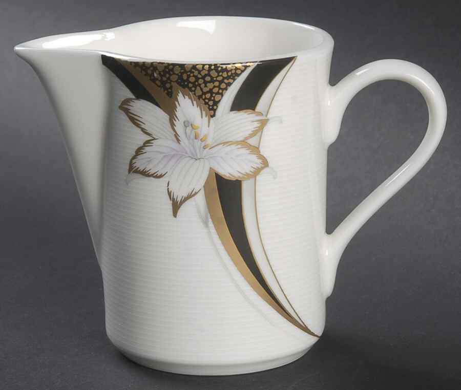 Fleur De Lis Creamer by Mikasa-1