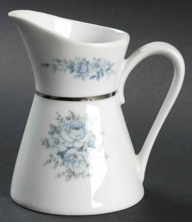 Fleorette Creamer by Mikasa-1