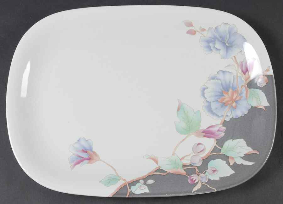 Floral Eclipse 14" Oval Serving Platter by Mikasa-1