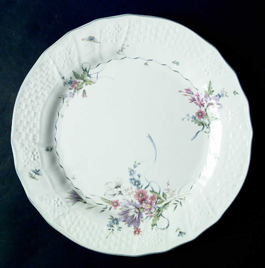 Fleurette Dinner Plate by Mikasa-1