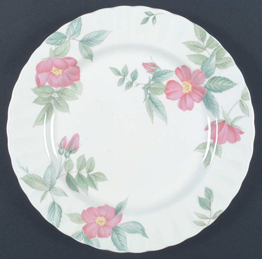 Fleuriste Dinner Plate by Mikasa-1