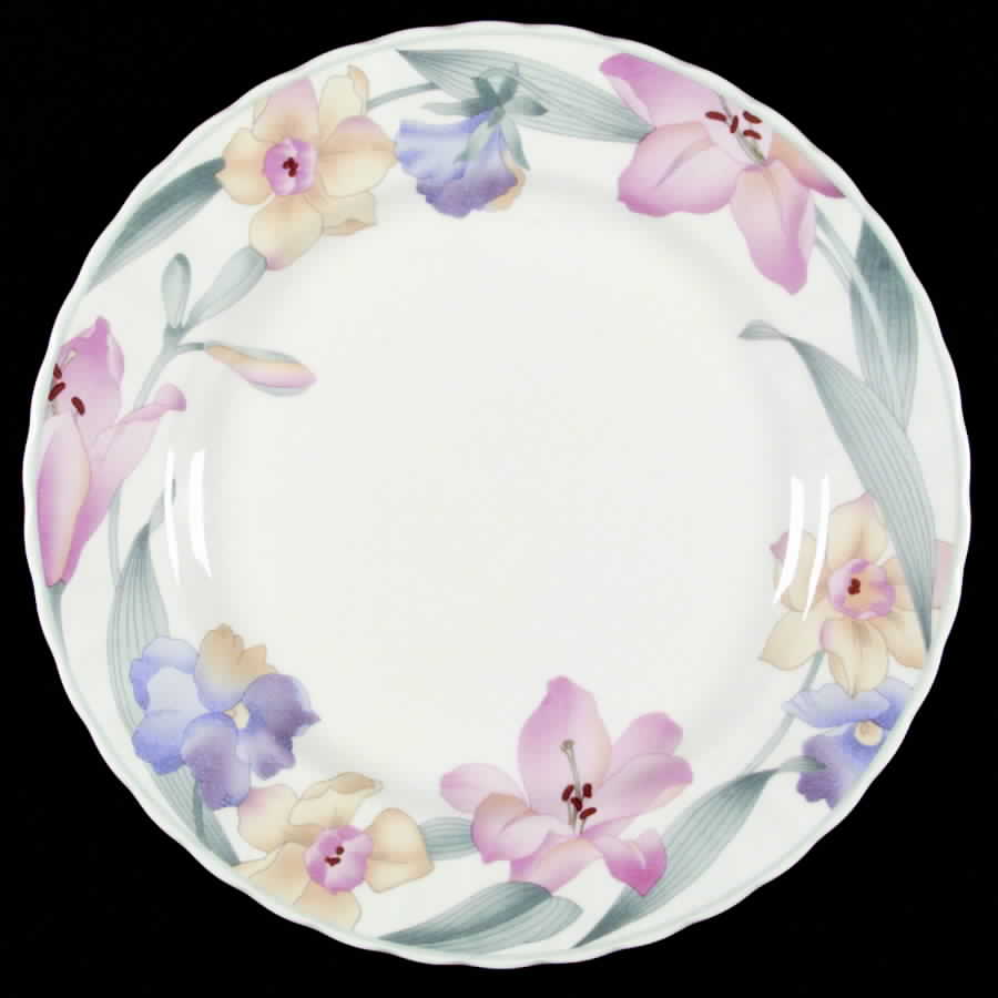 Floral Finesse Dinner Plate by Mikasa-1