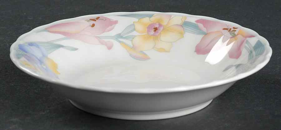 Floral Finesse Fruit/Dessert (Sauce) Bowl by Mikasa-1