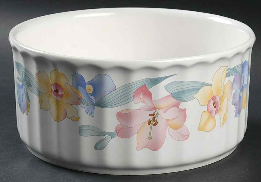 Floral Finesse 8" Souffle by Mikasa-1