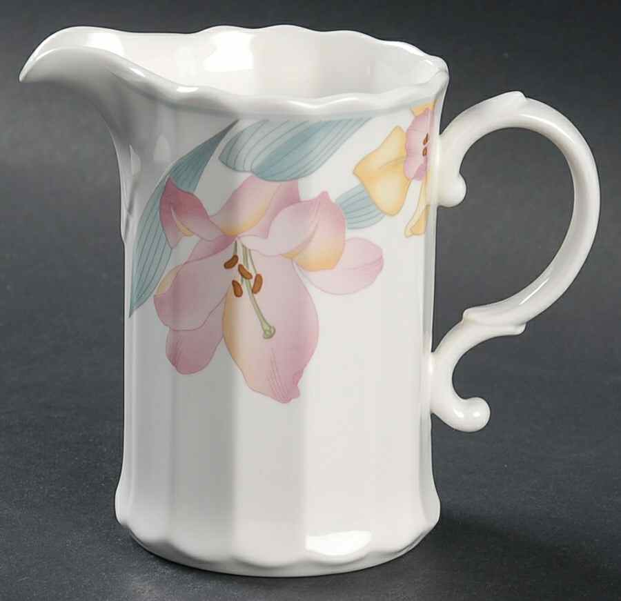 Floral Finesse Creamer by Mikasa-1