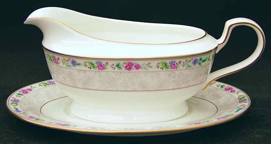 Floral Lace Gravy Boat & Underplate by Mikasa-1