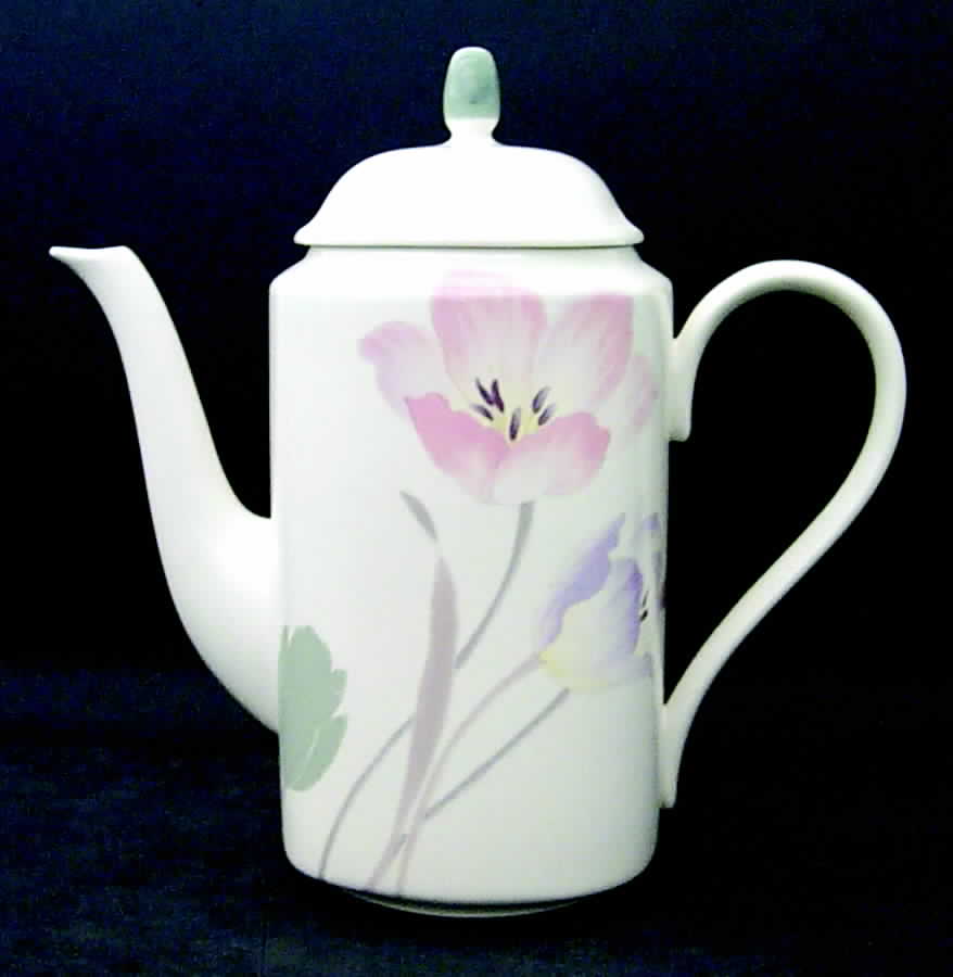 Footloose Coffee Pot & Lid by Mikasa-1